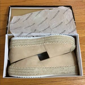 Wild Diva Beige women’s espadrilles